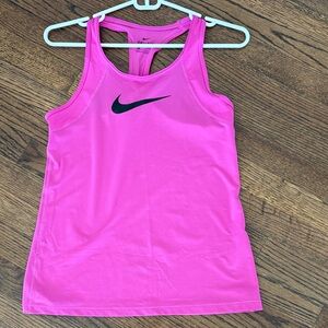 Nike Bright Pink Size Small Athletic Tank